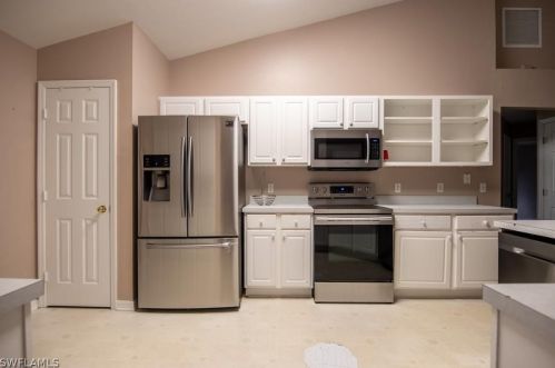 4111 16 Pl, Cape Coral FL  33909-1700 exterior