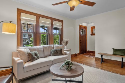 8134 Gridley Ave, Milwaukee WI 53213-3039 exterior