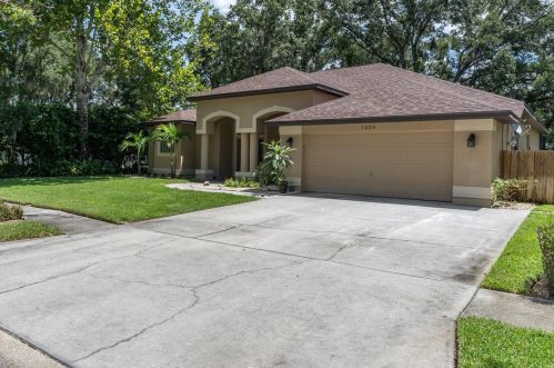 1224 Windsor Way, Lutz FL  33559-7320 exterior