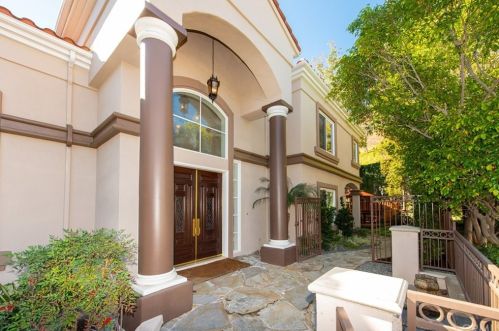 928 Braewood Ct, South Pasadena, CA 91030-3754