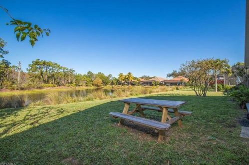 6613 Autumn Woods Blvd, Naples, FL 34109-7803