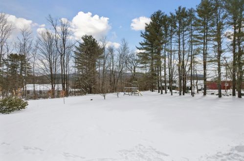 624 Bradford Rd, Unity NH  03773-1996 exterior