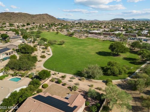 25629 Fernbush Dr, Phoenix, AZ 85083-1611