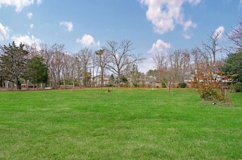 115 Wall St, Tinton Falls, NJ 07724-2416