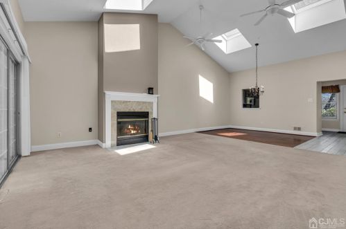 9 Portsmouth Dr, Old Bridge NJ  08857-3116 exterior