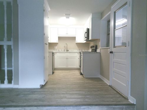 610 Boundary Ave, Deland FL  32720-3103 exterior