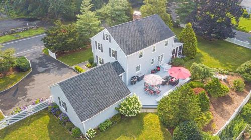 111 Compo Rd, Westport, CT 06880-2514