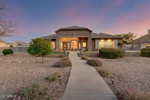 21535 Pummelos Rd, Queen Creek, AZ 85142-6423