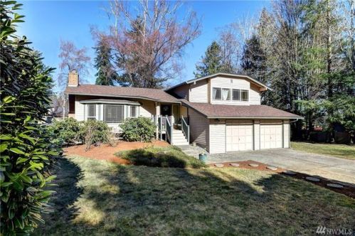 901 153rd Pl, Lynnwood, WA 98087-2654
