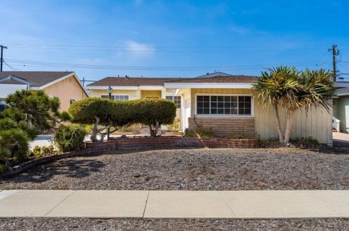 16819 Kornblum Ave, Torrance, CA 90504-1217