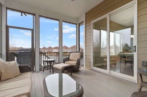 11856 Jamestown St, Minneapolis MN 55449-7526 exterior