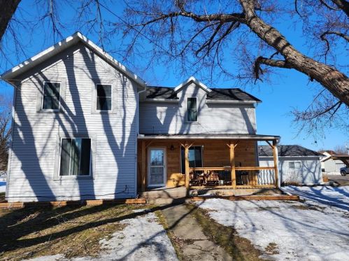 501 Stone St, Augusta, WI 54722-9279