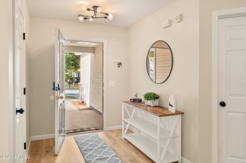 114 Winyah Way, Beaufort SC  29906-6004 exterior