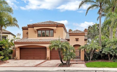 6471 Morningside Dr, Huntington Beach CA  92648-6108 exterior