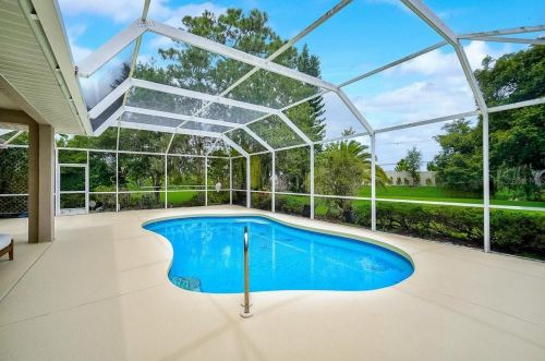 424 Rossetti Dr, Nokomis FL  34275-3541 exterior