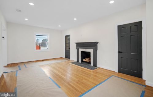 5010 Brooks St, Washington DC  20019-5318 exterior