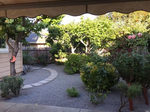 2128 Hvn Dr, Santa Rosa CA 95404-3221 exterior