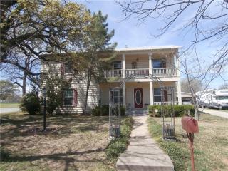 2309 Avenue D, Brownwood, TX 76801-4630