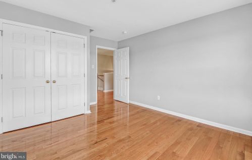 2724 Shelburne Rd, Downingtown PA  19335-6015 exterior