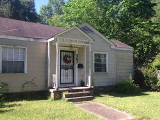 567 Woodbury Rd, Jackson MS  39206-4831 exterior
