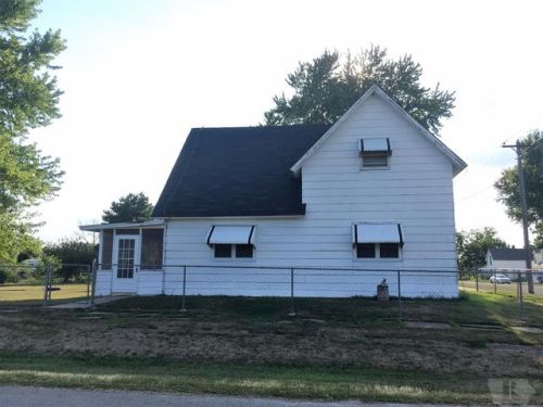 208 Church St, Farson, IA 52563-9467
