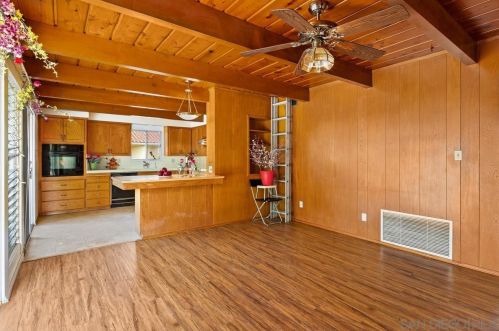 8005 Morocco Dr, La Mesa CA  91942-2107 exterior