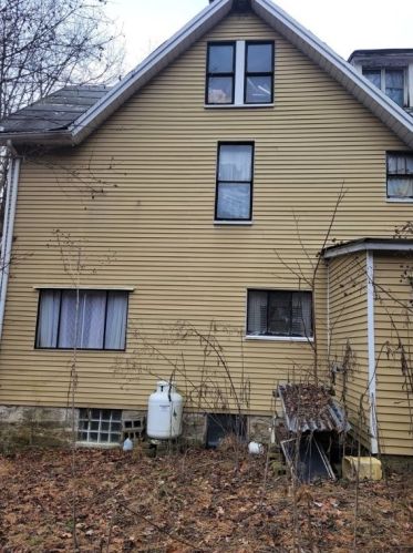 441 Redgate Rd, Sewickley, PA 15143-2507