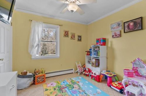 24 Somerset Dr, Washingtonville NY  10992-1372 exterior