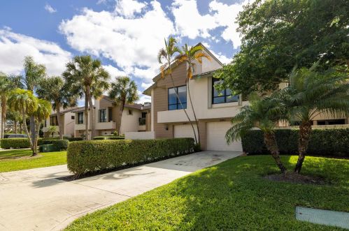 22911 Ironwedge Dr, Boca Raton, FL 33433-3830