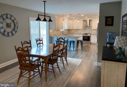 55 Kings Ct, Swedesboro NJ  08085-5033 exterior