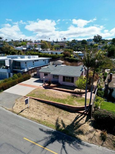 410 Granados Ave, Solana Beach CA  92075-1215 exterior