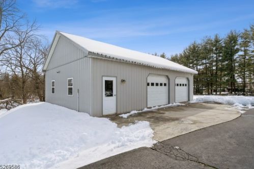 1060 County Road 523, Flemington NJ  08822-7038 exterior