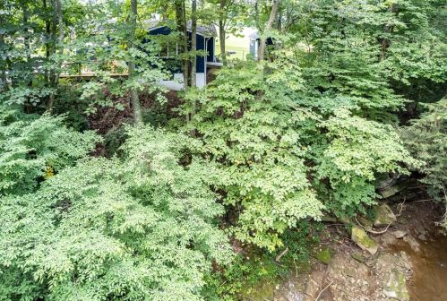 337 Little Creek Rd, Harmony PA  16037-9604 exterior