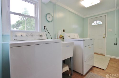 249 Pierce St, South Plainfield NJ  07080-4422 exterior