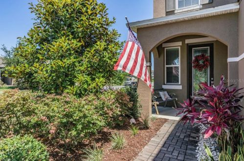 1606 Feather Grass Loop, Lutz FL  33558-2804 exterior