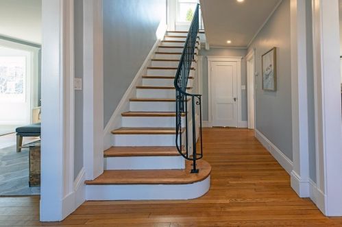 50 Aspen Rd, Swampscott, MA 01907-2222