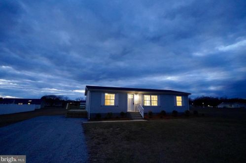 96 Jeneva Ln, Harrington DE  19952-6426 exterior