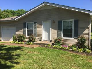70 Lakeland Ct, Winchester, TN 37398-2510