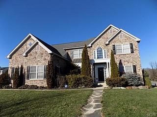 1385 Lorton Dr, Easton, PA 18040-6691