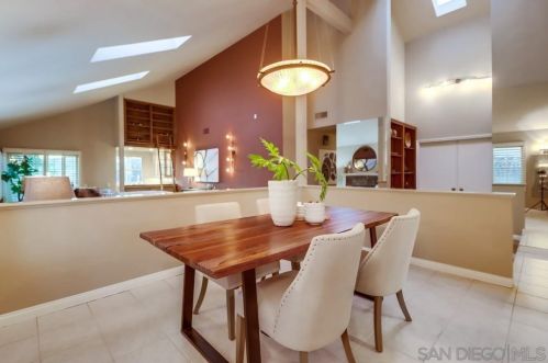 10370 Viacha Dr, San Diego CA  92124-3411 exterior