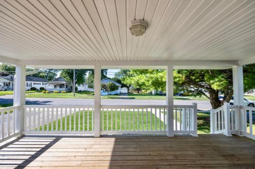 725 Eastern Ave, Bellefontaine OH  43311-2615 exterior