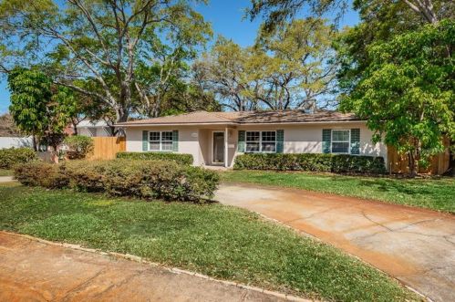 6531 Dartmouth Ave, Saint Petersburg, FL 33710-7729