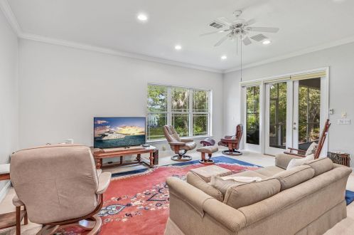 394 Holly Point Rd, Freeport FL  32439-4348 exterior