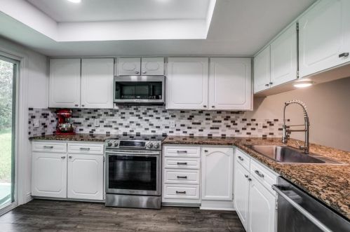 7 Justin Ct, Richardson TX  75081-2538 exterior