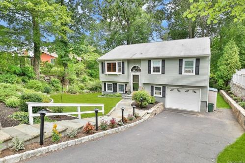 79 High View Ter, Pleasantville, NY 10570-1222