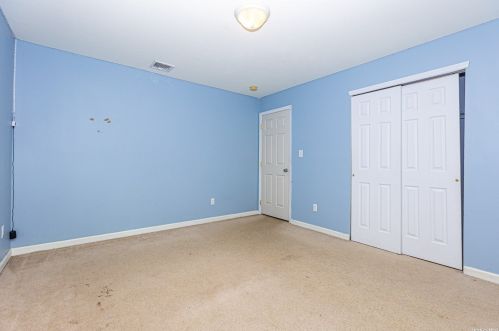 340 45th St, Copiague NY  11726-1017 exterior