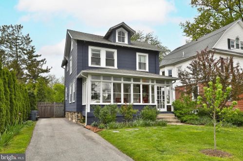 24 Hillcrest Ave, Pittsburgh, PA 19083-1433
