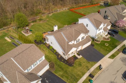 7440 Old River Dr, Blacklick OH  43004-7125 exterior