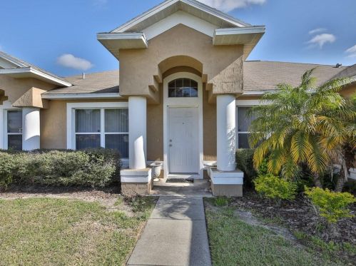 2053 Quintilis Ct, Deltona, FL 32738-2952