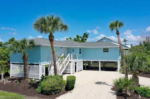 1515 Bunting Ln, Sanibel, FL 33957-4204